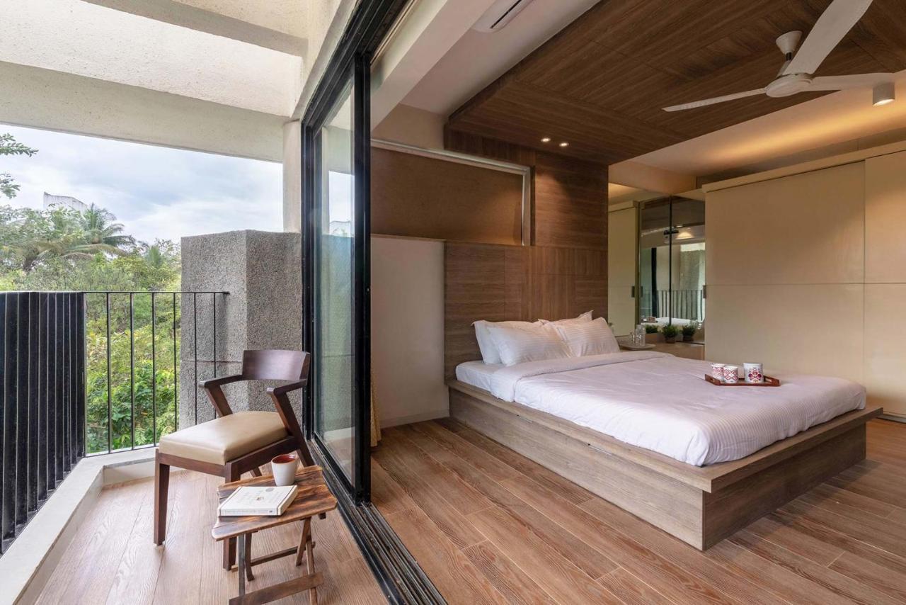 Villa Foresta By Stayvista With Modern Decor, Swimming Pool & Expansive Lawn For A Perfect Escape Lonavala Bagian luar foto