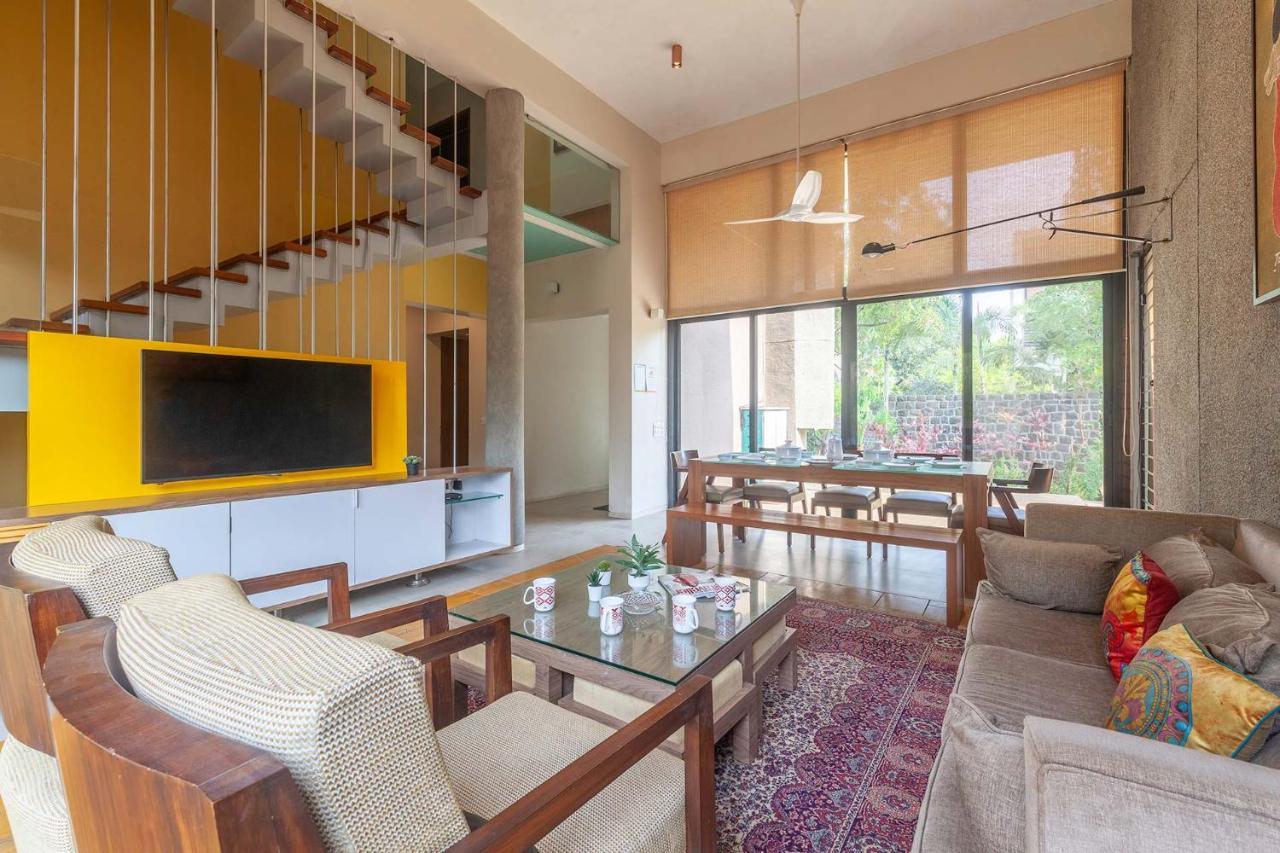 Villa Foresta By Stayvista With Modern Decor, Swimming Pool & Expansive Lawn For A Perfect Escape Lonavala Bagian luar foto